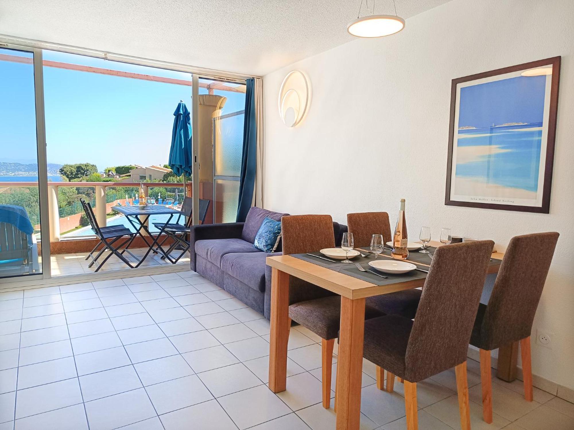 Magnifique Vue Mer Et Piscine - Les Cles De L Esterel Theoule-sur-Mer Exterior photo